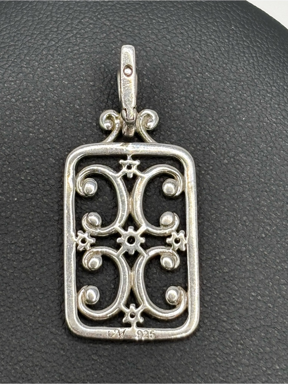 MONICA RICH KOSANN STERLING SILVER GATE LOCKET W/ SAPPHIRE- PENDANT ONLY - Picture 4 of 10